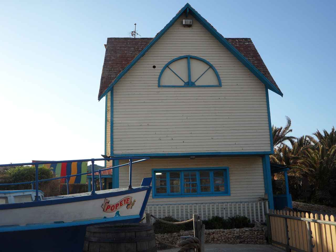 English Home Bornoz Takımı ile Zarif ve Şık Bir Dokunuş