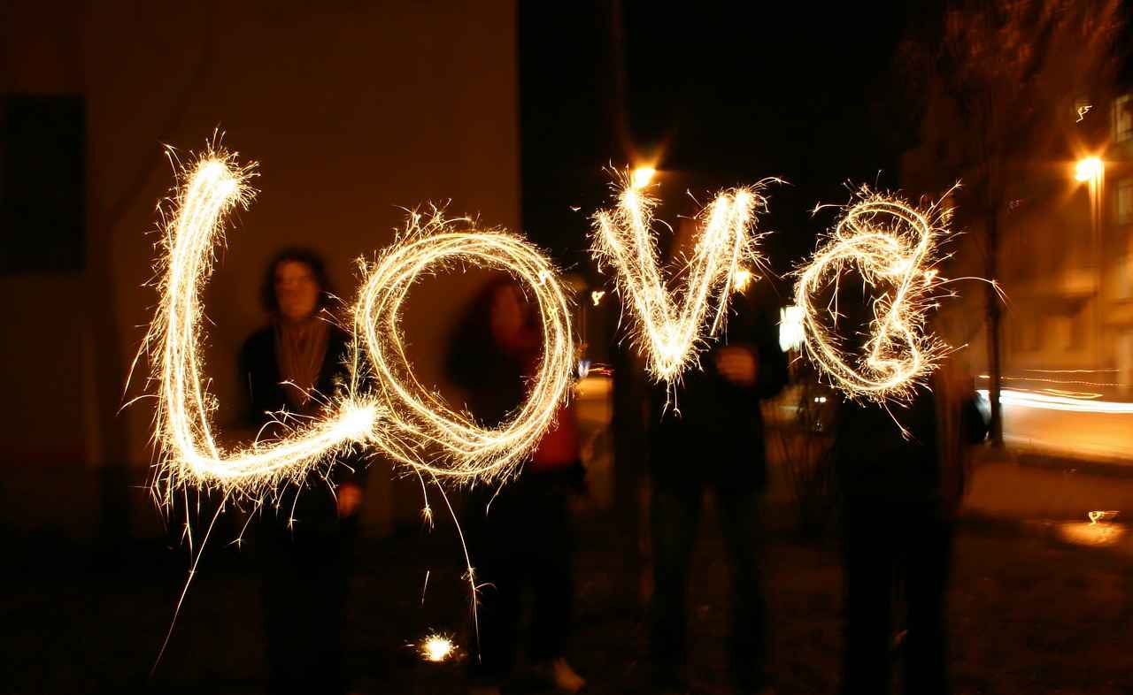 Mürdüm Bornozların Kumaş Seçenekleri